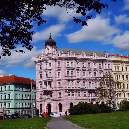 Opera Prague