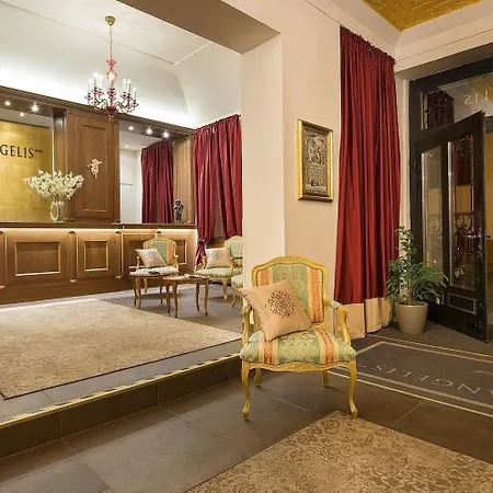 Angelis Hotel 4*