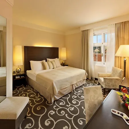 Grand Bohemia 5*