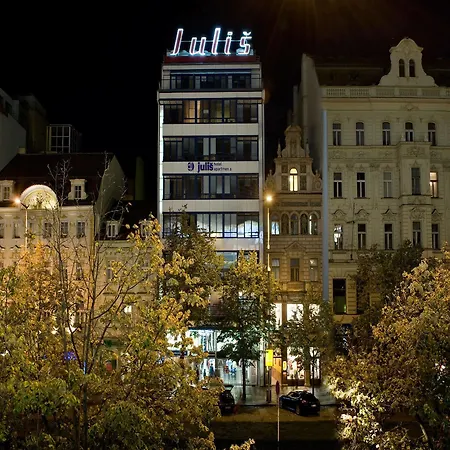 Hotel Ea Julis