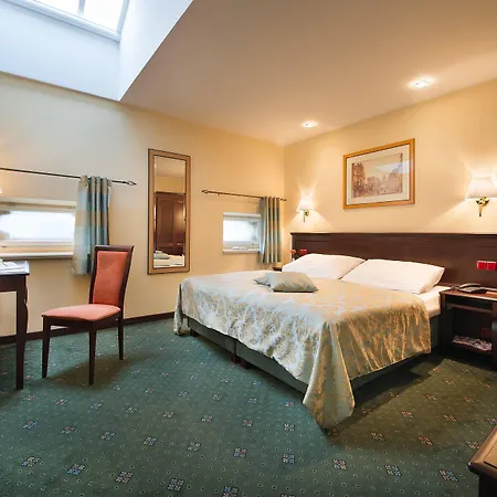 Hotel Ea Downtown