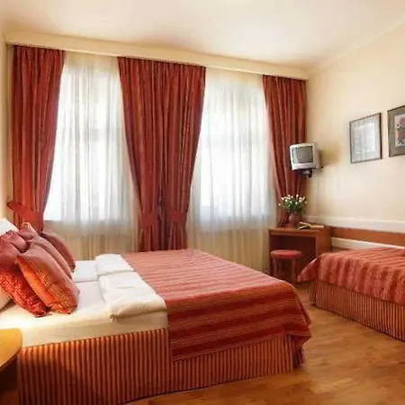 Marketa 3* Прага