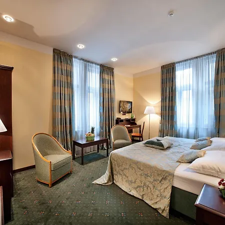 Hotel Ea Downtown 4*