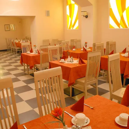 Hotel Ea Downtown 4*