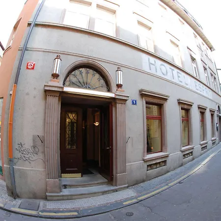 Hotel Ea Royal Esprit 4*