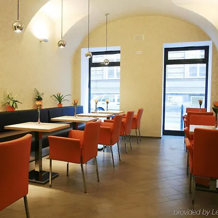 Hotel Pav Prague