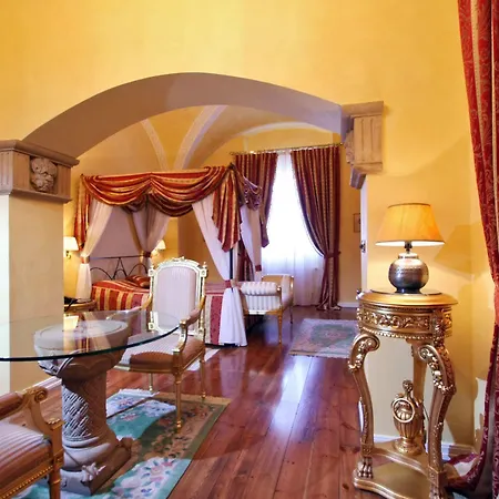Alchymist Nosticova Palace Hotel 5*