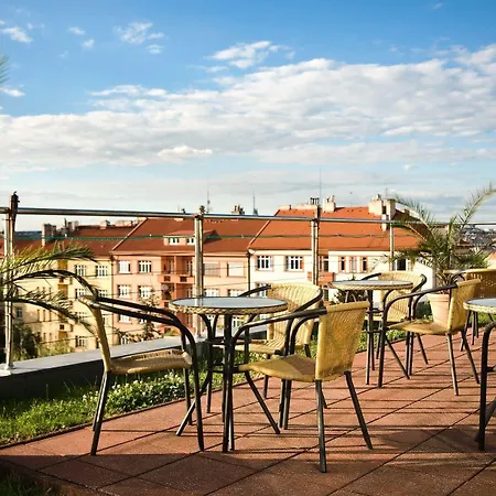 Oya Hotel Prague