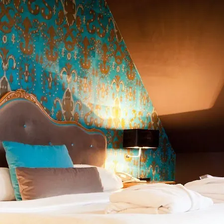 Friday Hotell 4*