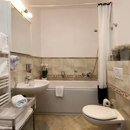 Aparthotel Prague Holiday Apartments 4*