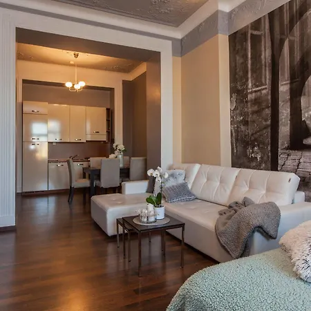 Aparthotel Prague Holiday Apartments 4*