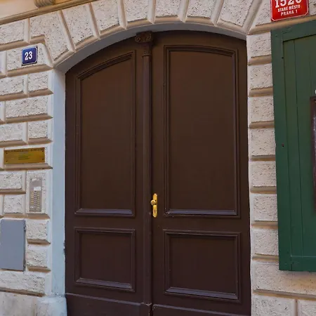Lovely - Truhlarska Apartment Prague