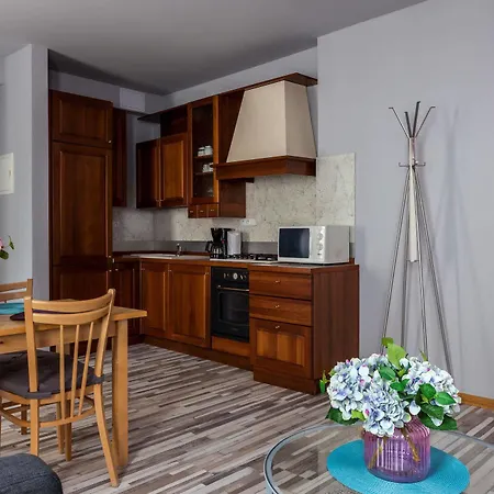 Apartment Lovely - Truhlarska