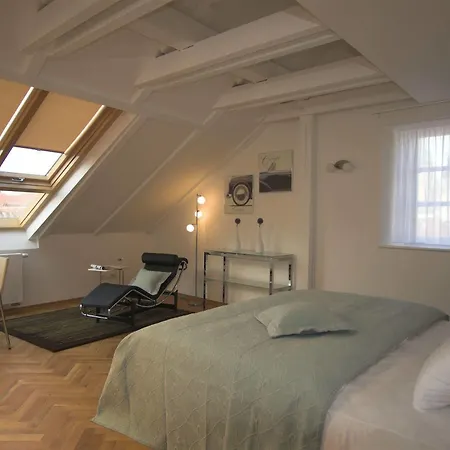 Karlova Apartment