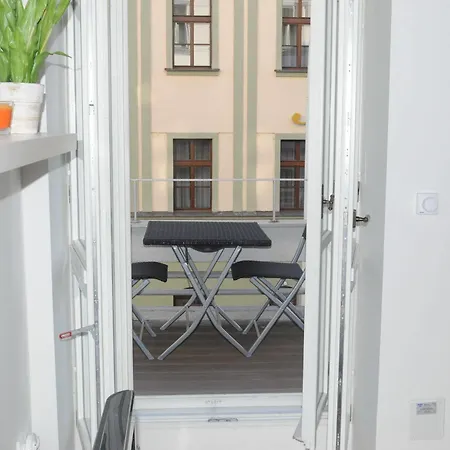 The Family's Nest Apartment *