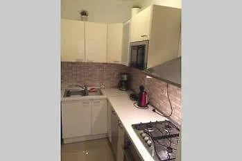 Selinor Old Town Apartment