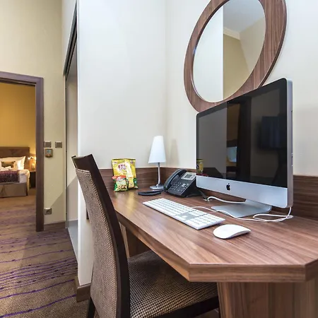 Merchants Crown Suites And Spa 5*