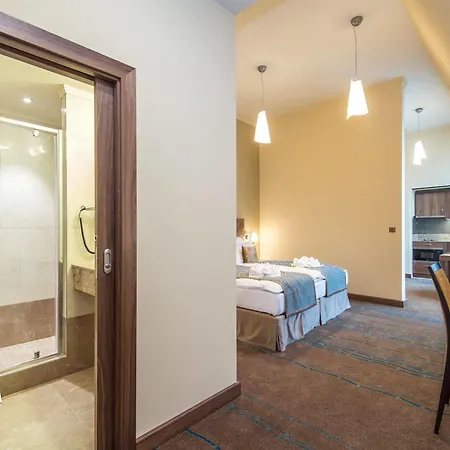 Merchants Crown Suites And Spa Hotel Prague