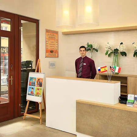 Ξενοδοχείο Salvator Boutique Vegan-friendly 4*