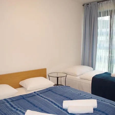 Enjoy In Garden Apartment Prague