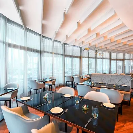 Nh Collection Hotel 4*