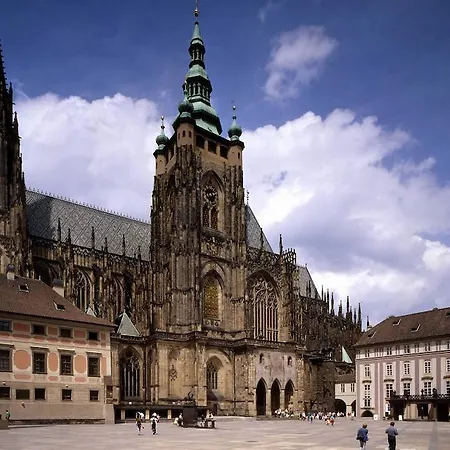 Hotel Hastal Old Town Praga