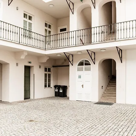 Gesse Kollarova Appartement *