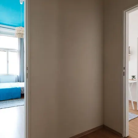 Apartment Safarikova Prague