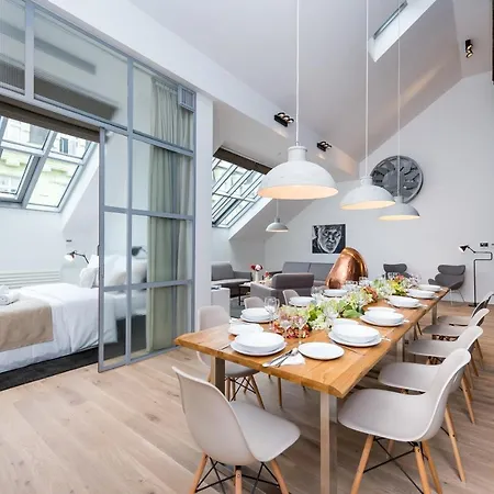 Empirent Beautiful Duplex