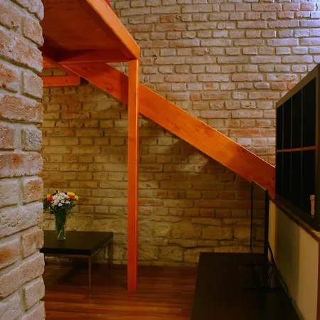 Bohemia Plaza Hotel