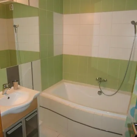 One Míru Hostel Praha