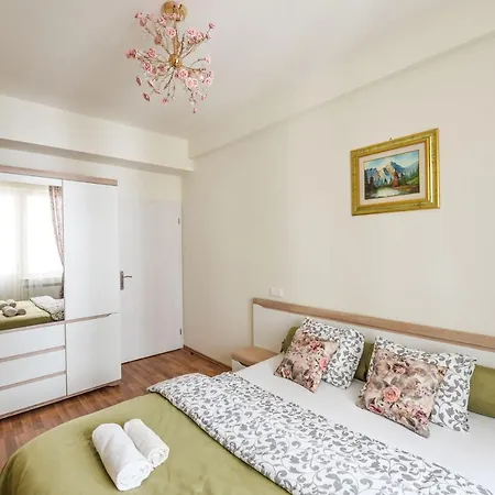 Best Place Apartment *