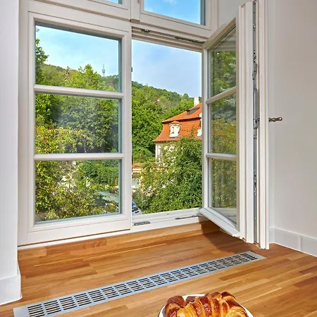 Apartment Downtown Mala Strana *