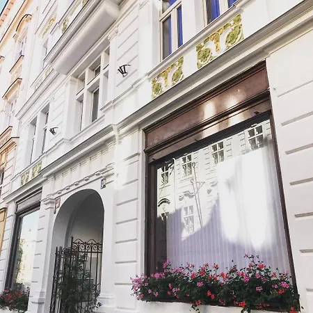Residence Alabastr Hotel