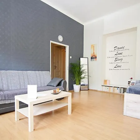 Apartment Beautiful Ujezd Prague