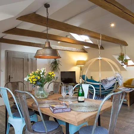 Lägenhet Gigantic Boho Chic 3 Bedroom 3 Bathroom Loft With Hanging Chair