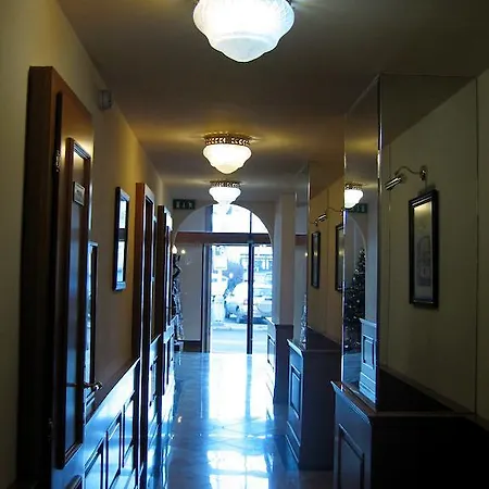 Hotel Opera