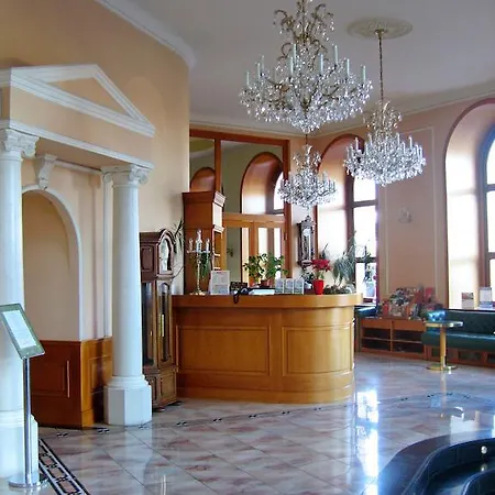Opera Hotel