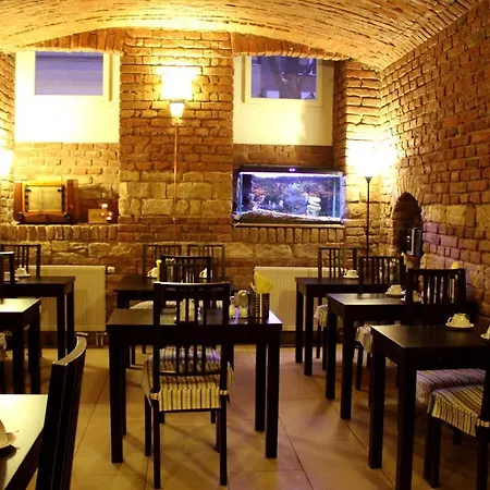Szálloda Unique 4*
