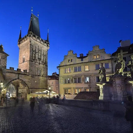 Hotel U 3 Pstrosu Praha