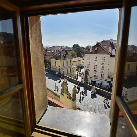 U 3 Pstrosu Hotel Praha