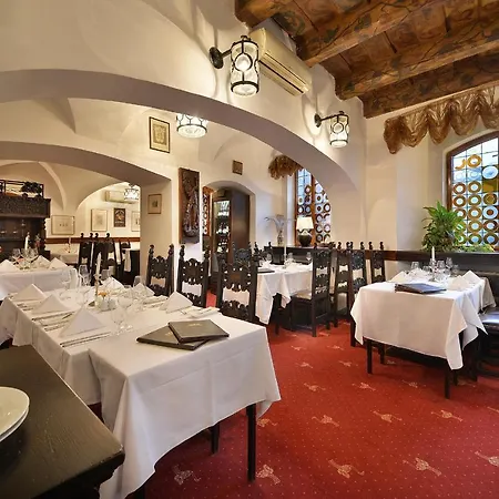 U 3 Pstrosu Hotel 4*