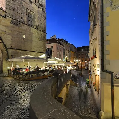 Hotel U 3 Pstrosu Praha