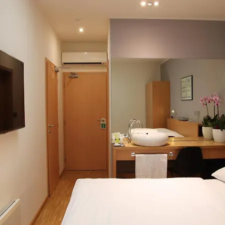 Hotell Blue Orange Prag
