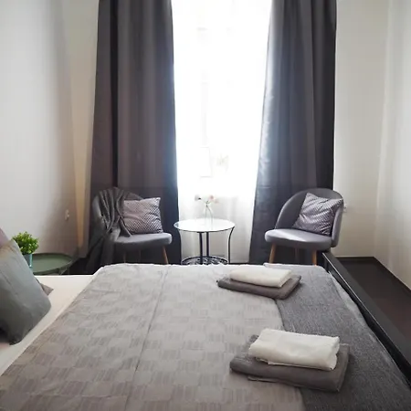 Apartment Qik *