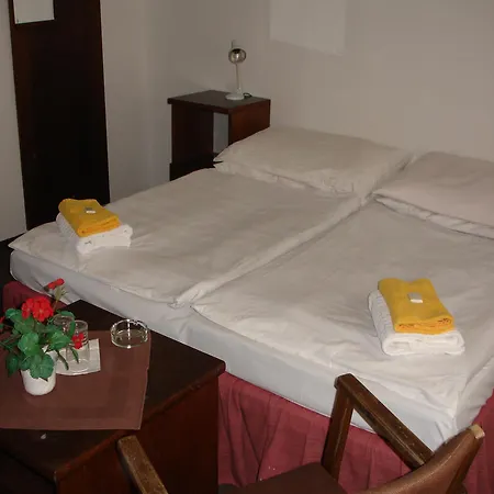 Ea Jasmín 3* Praha