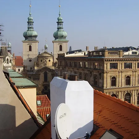 Tara 2* Praga