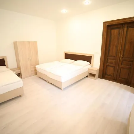 Leon Hotel Praga