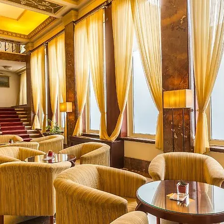 فندق إنترناشونال، 4*