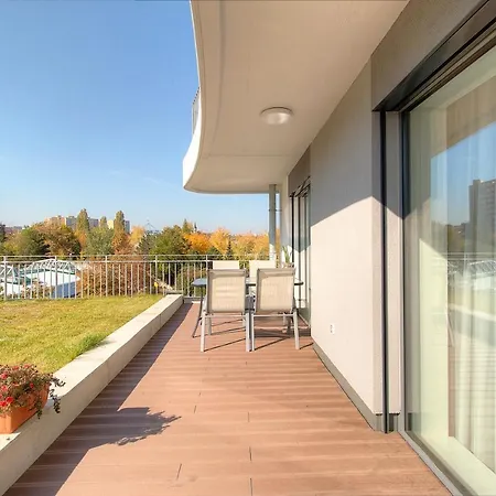 Apartment Exclusive In Luka *